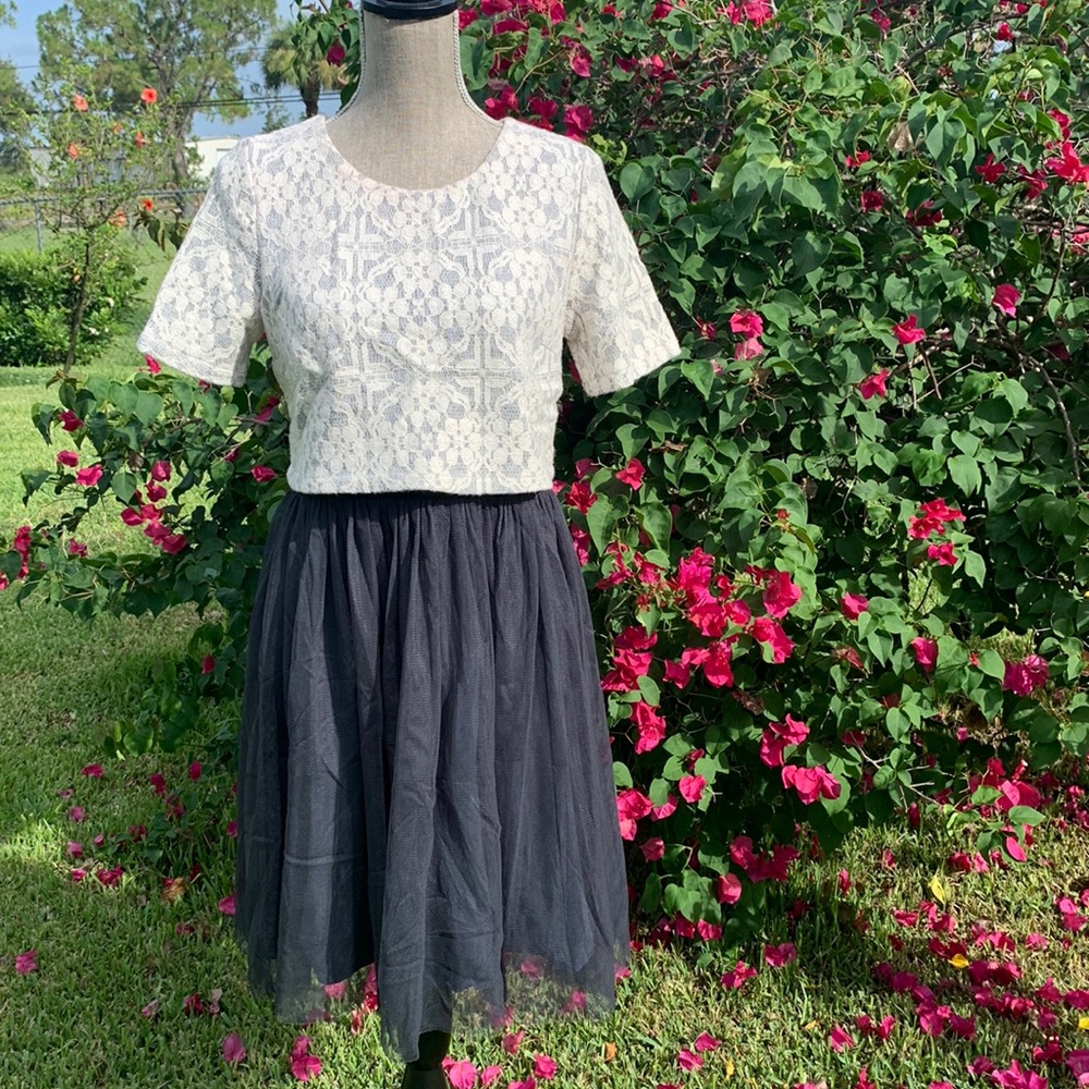 Weston Dress Size Small